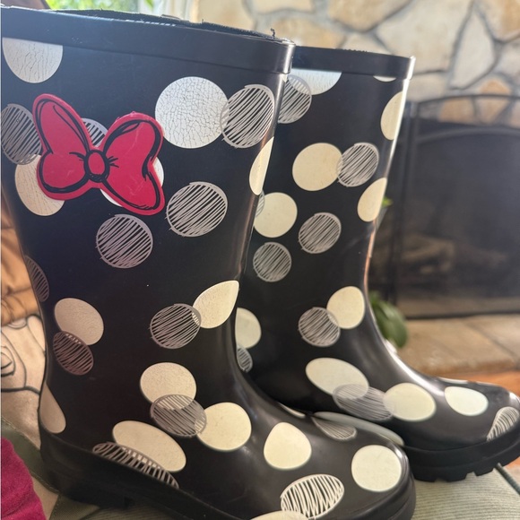 Disney Shoes - Disney Rainboots